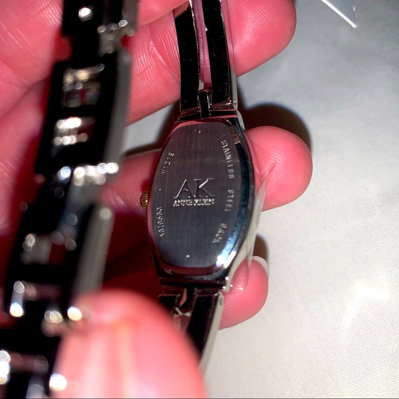 Anne Klein Watch - NWT - Picture 5 of 6